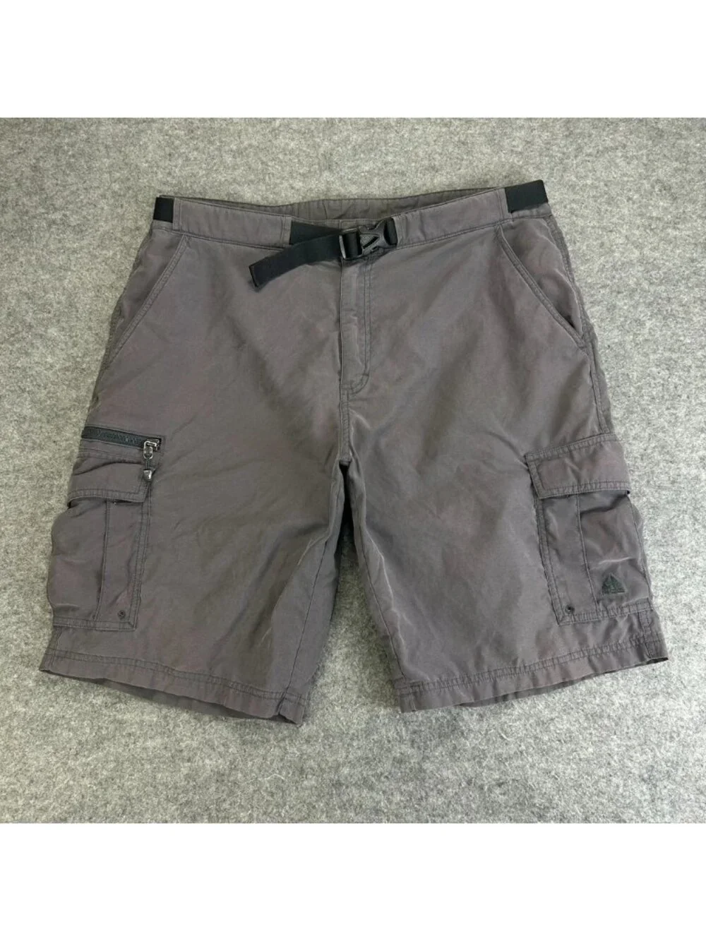 Nike ACG Cargo Shorts Mens 36 Dark Gray Flat Front Zipped Pocket Outdoor Hiking